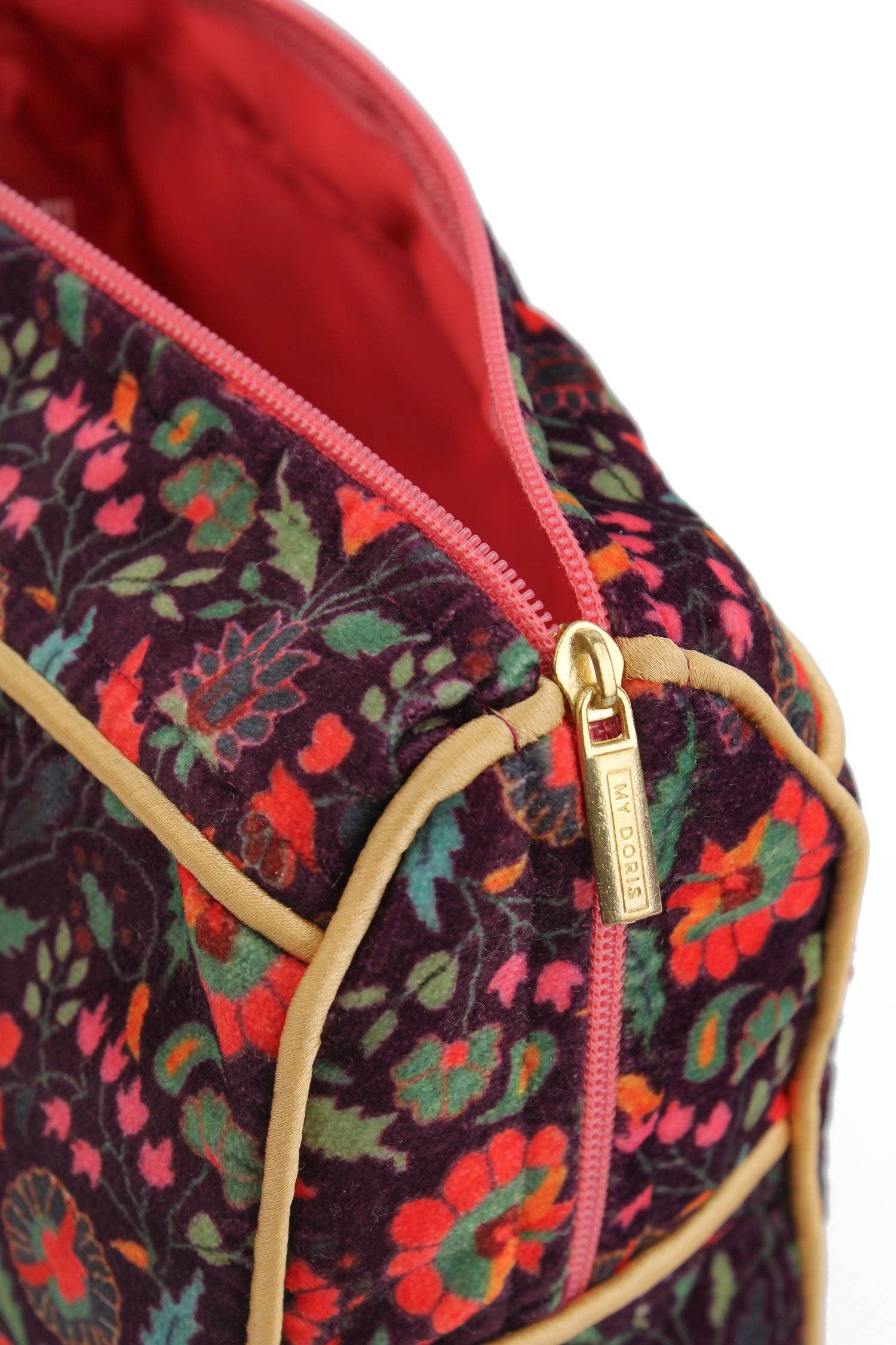 My Doris - Wholesale Pouch - Women's - PINK & GOLD BEE PATTERNED MEDIUM POUCH2