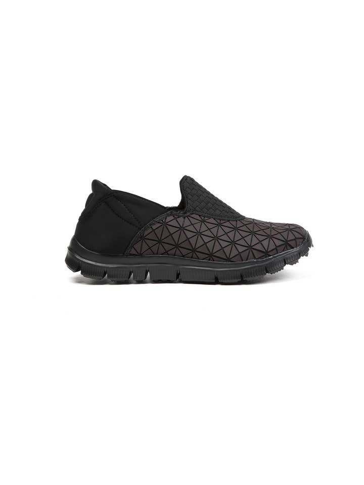 TRACE Segelflygplan WEB Svart/Vinröd Web för wholesale av Bernie Mev