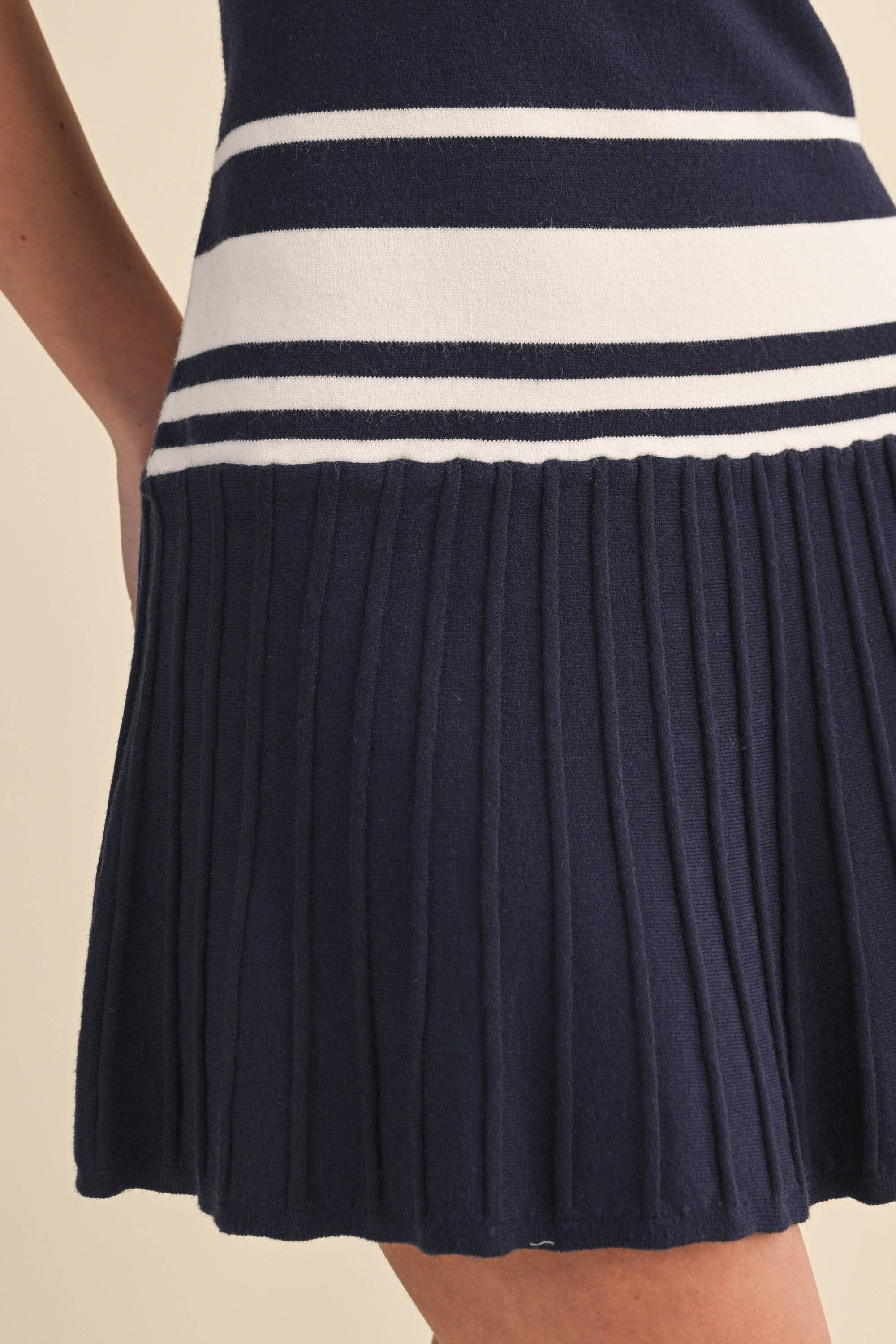 Klesis - Wholesale Dress - Women's - ID10224 KNITTED BOLD STRIPE CONTRAST FLARE MINI DRESS11