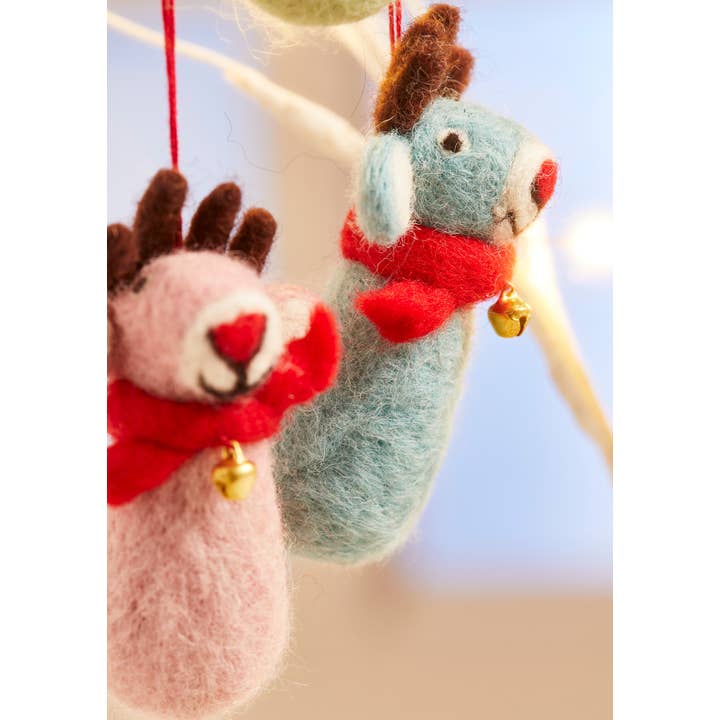 Namaste - Wholesale Christmas Decoration - Felt Reindeer With Bell And Scarf2