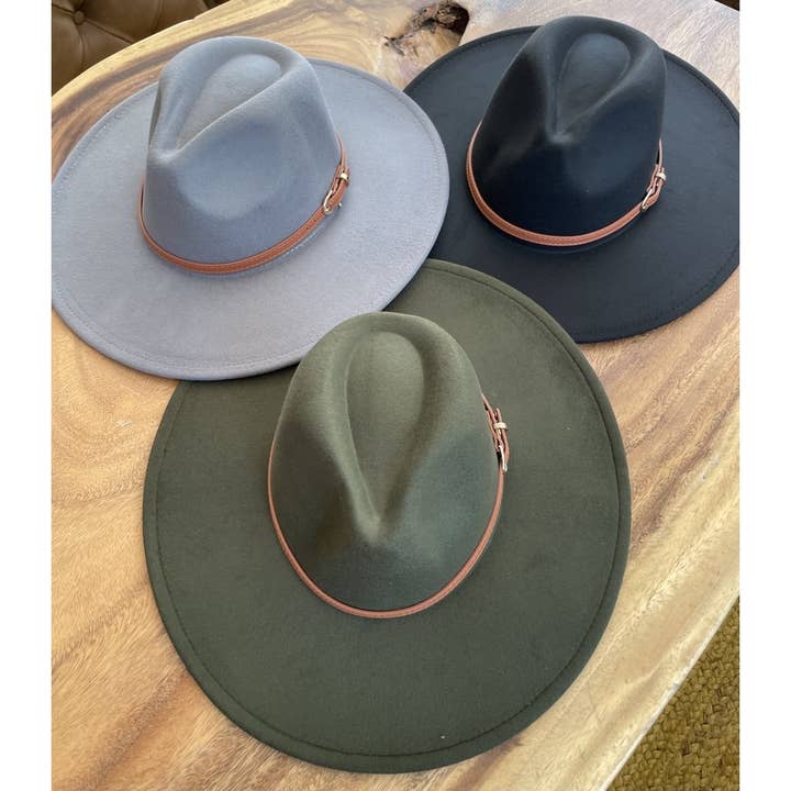 One and Only Accessories - Wholesale Fedora - Women's - Structured wide brim panama hat in vegan felt