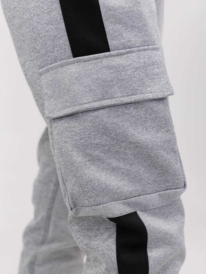 Zayne Paris - Wholesale Activewear Set - Women's - F003 women's jogging set3