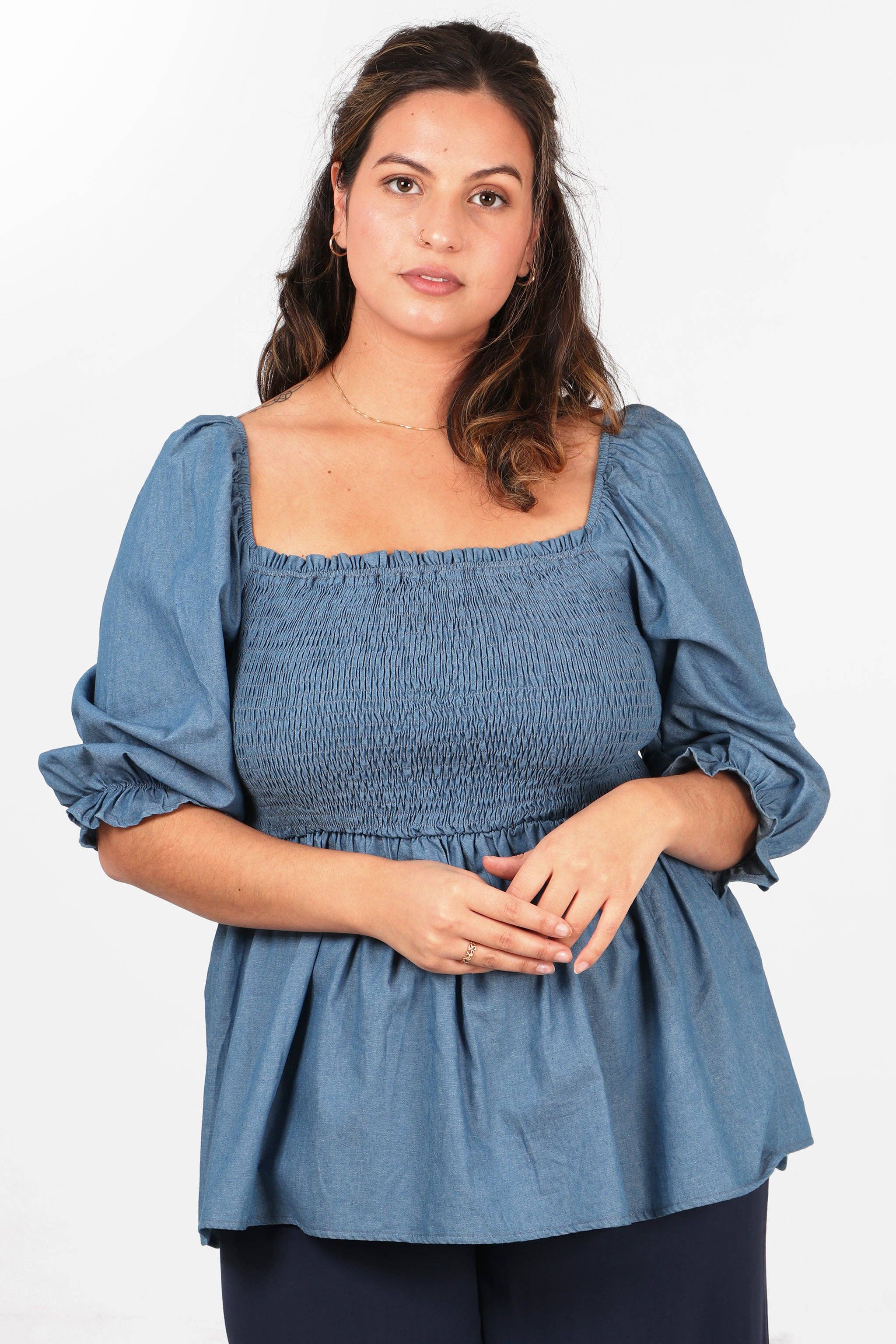 Sarta – wholesale Blouse – Women’s – Denim Look Milkmaid Top with Puff Sleeves in Blue3