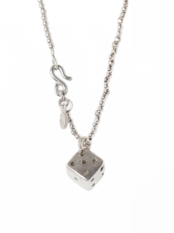 Collar Dado for wholesale by LA FEMME UNCHAINED