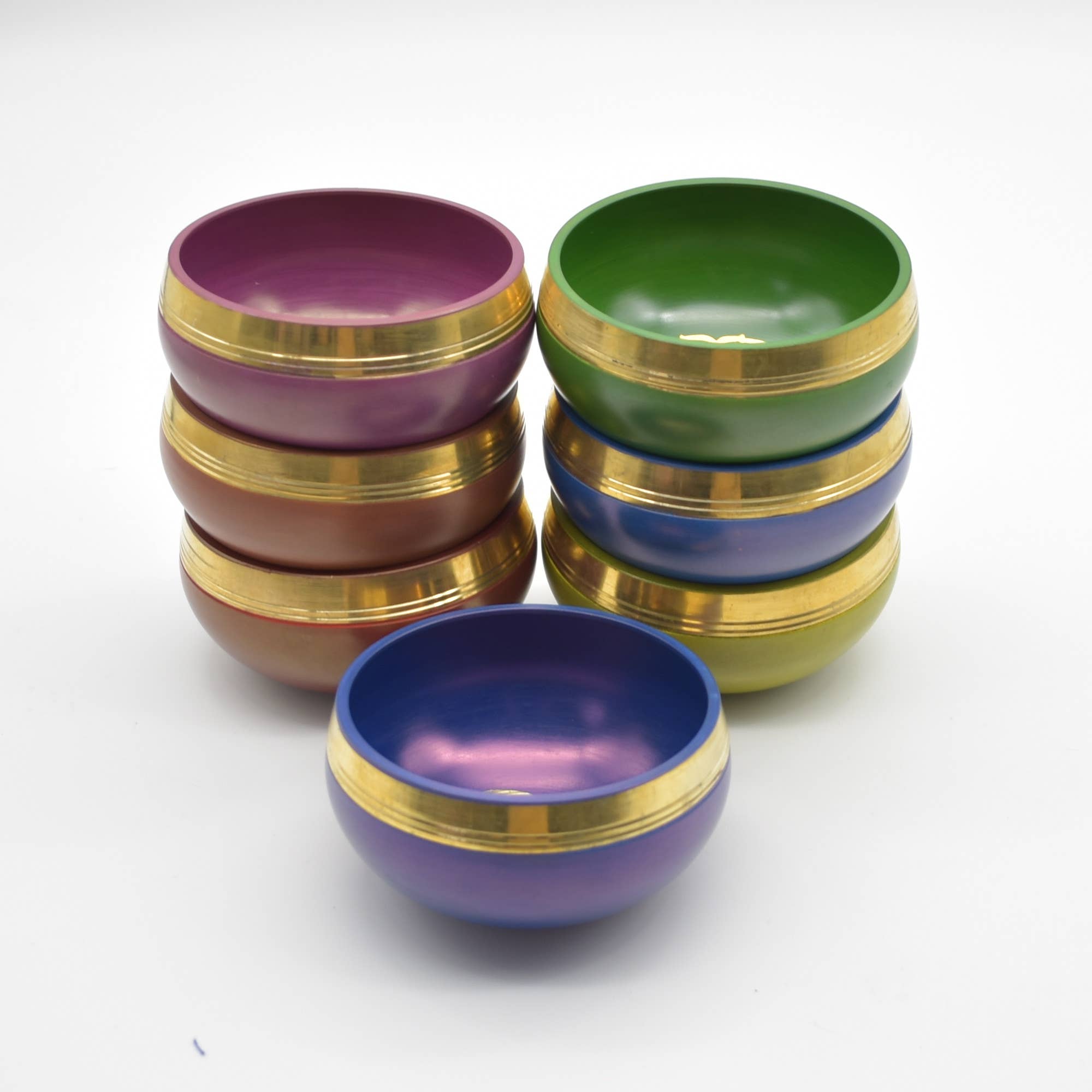 Blue Brown Green Pink Purple Red 7 Chakra Singing Bowls Meditation Bowls Set for wholesale on Faire6