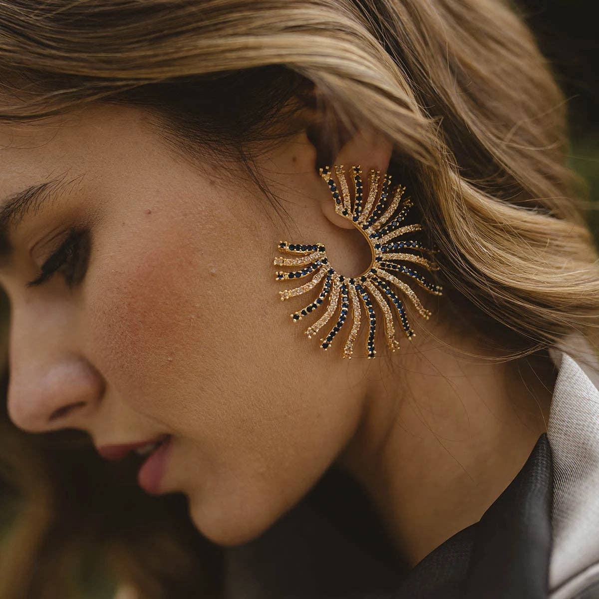 ACUS - Wholesale Dangle Earrings - Le Soleil Blue and Beige Earrings1