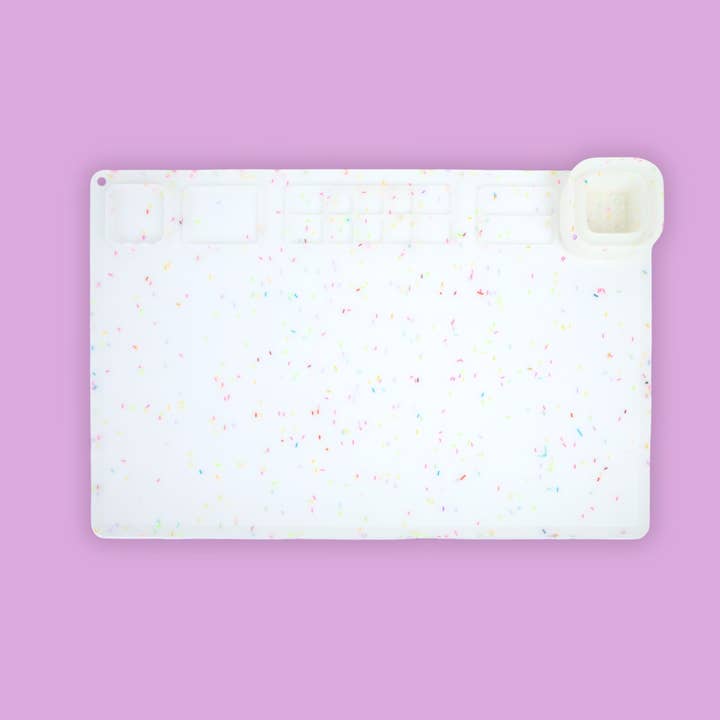 Little Change Creators - Wholesale DIY craft kit – Child - Re-CRAFT-able™ Creativity Set - Play Dough Mat - Confetti2