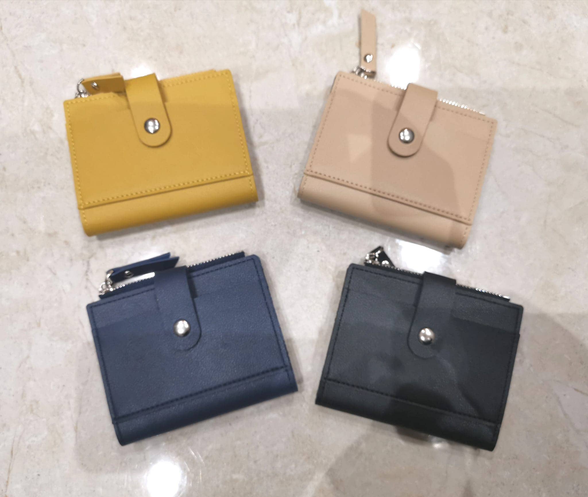 MIA LAROUGE - Vente Portefeuille – femme - Porte-cartes en cuir PU0