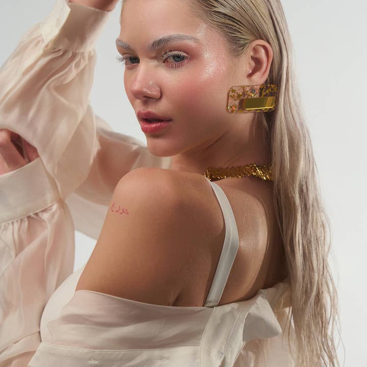 Funk Da Queen - Wholesale Stud/Post Earrings - Duo Drops – Plexiglass earrings with double-layered design and curved edges1