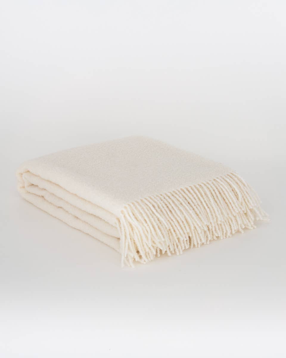 MoST - Wholesale Throw Blanket - Wool bouclé throw blanket PARIS white2