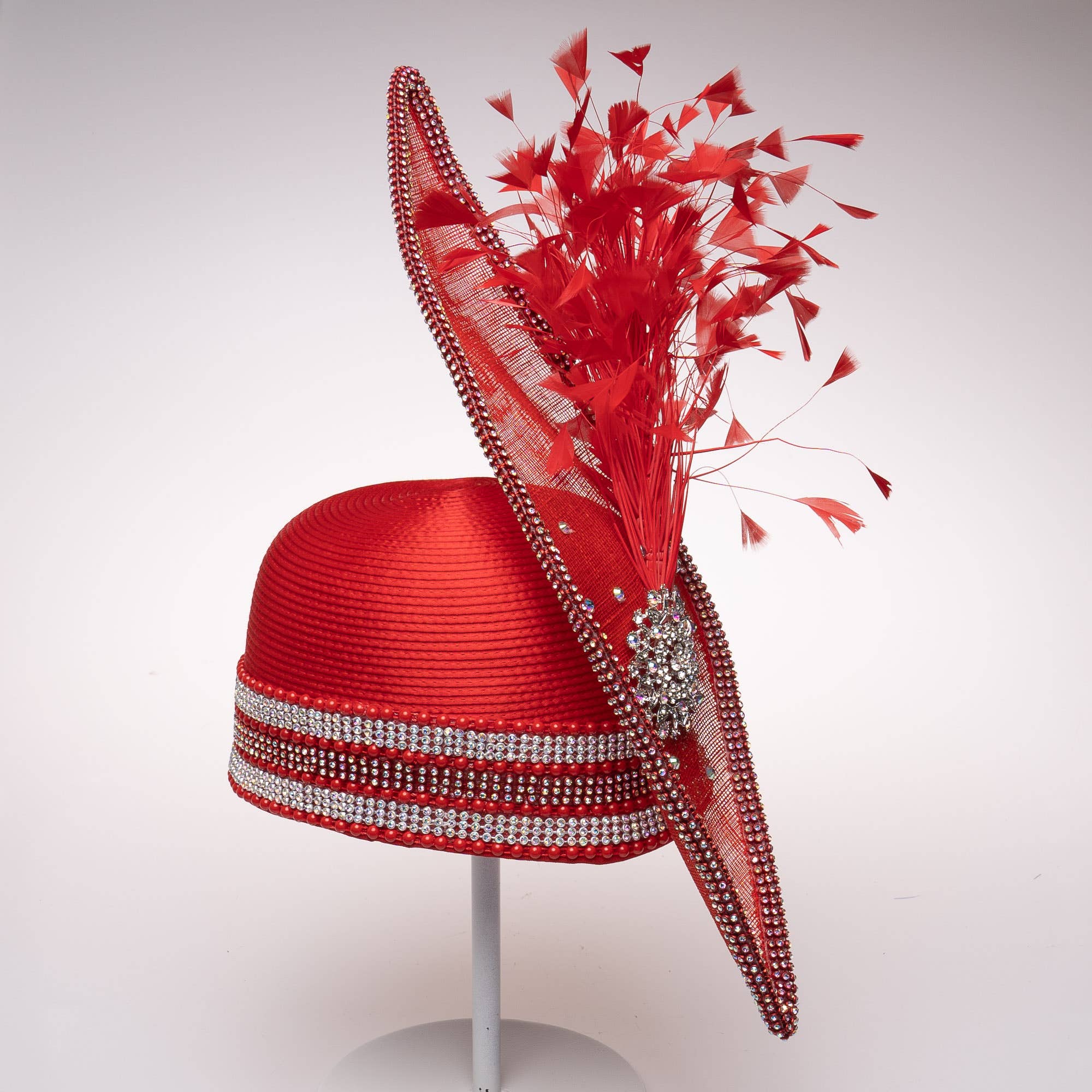 KaKyCo - Wholesale Fascinator Hat - Women's - Stone bending satin cloche with brooch and feather | AJ779Y11