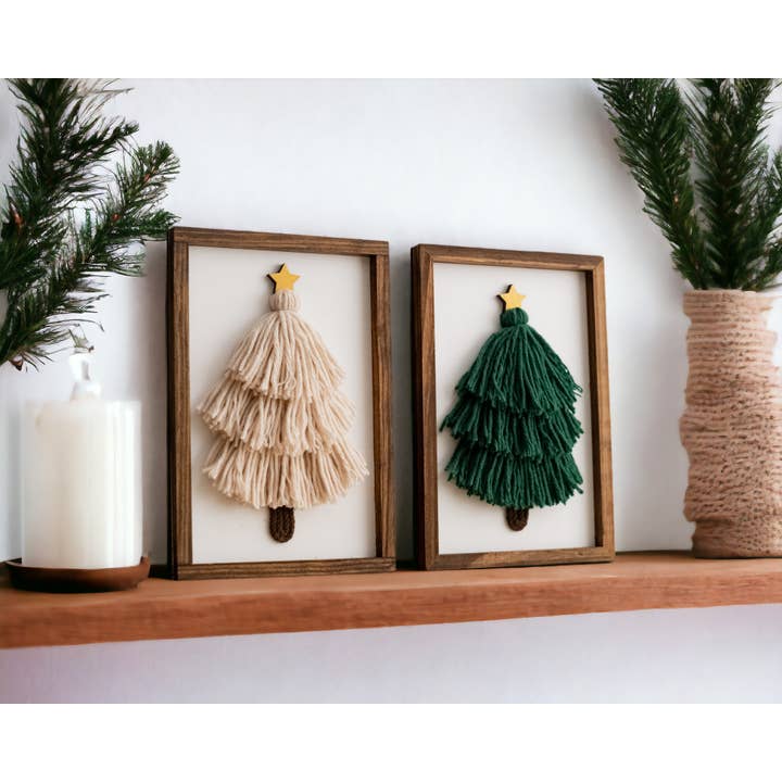 BeanDaikon - Wholesale Christmas Decoration - Framed Tassel Macrame Christmas Tree V2311
