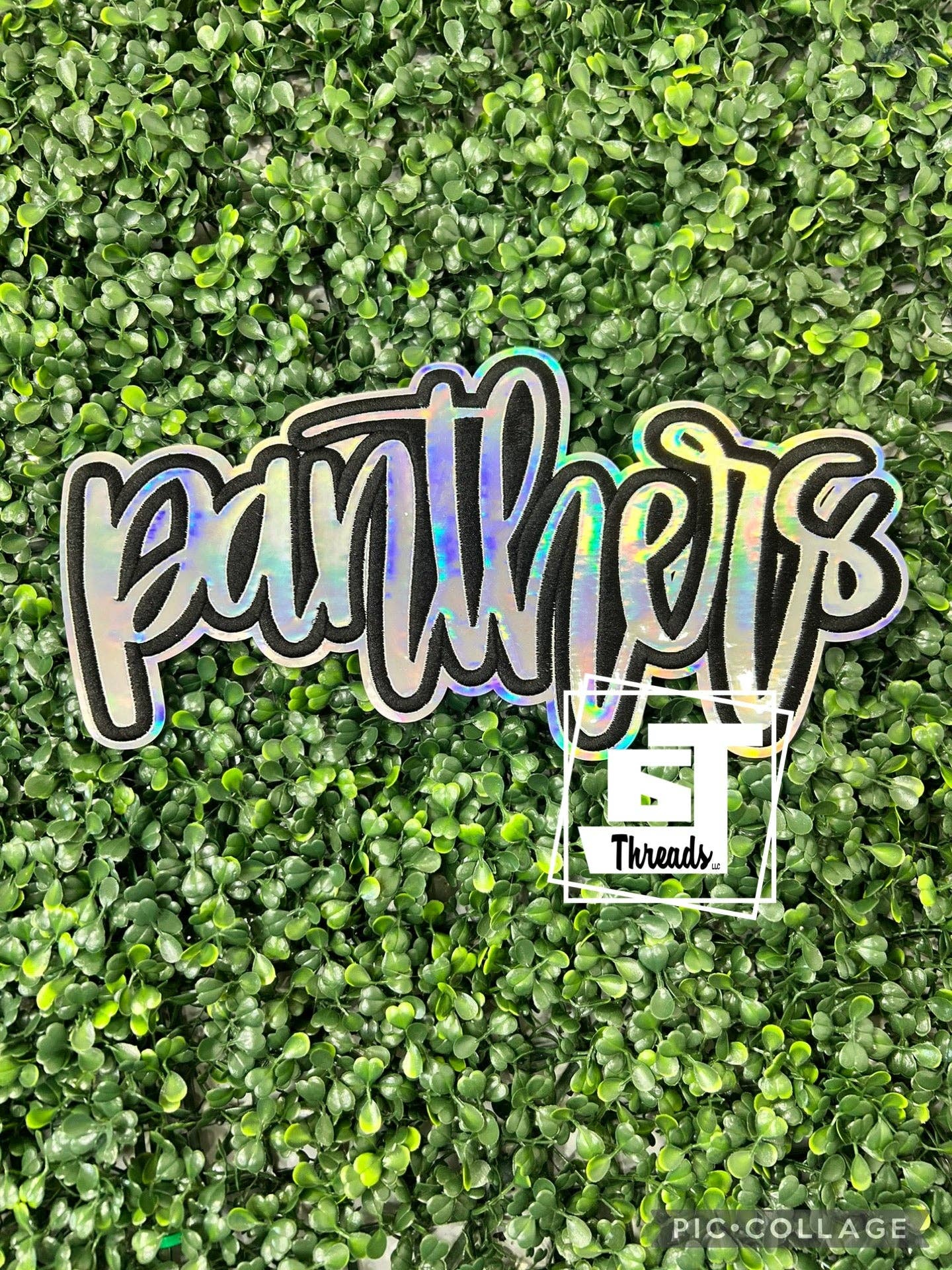 6j Threads LLC – Großhandel Aufnäher – Holografische Kursive Panther....Nur Aufnäher0