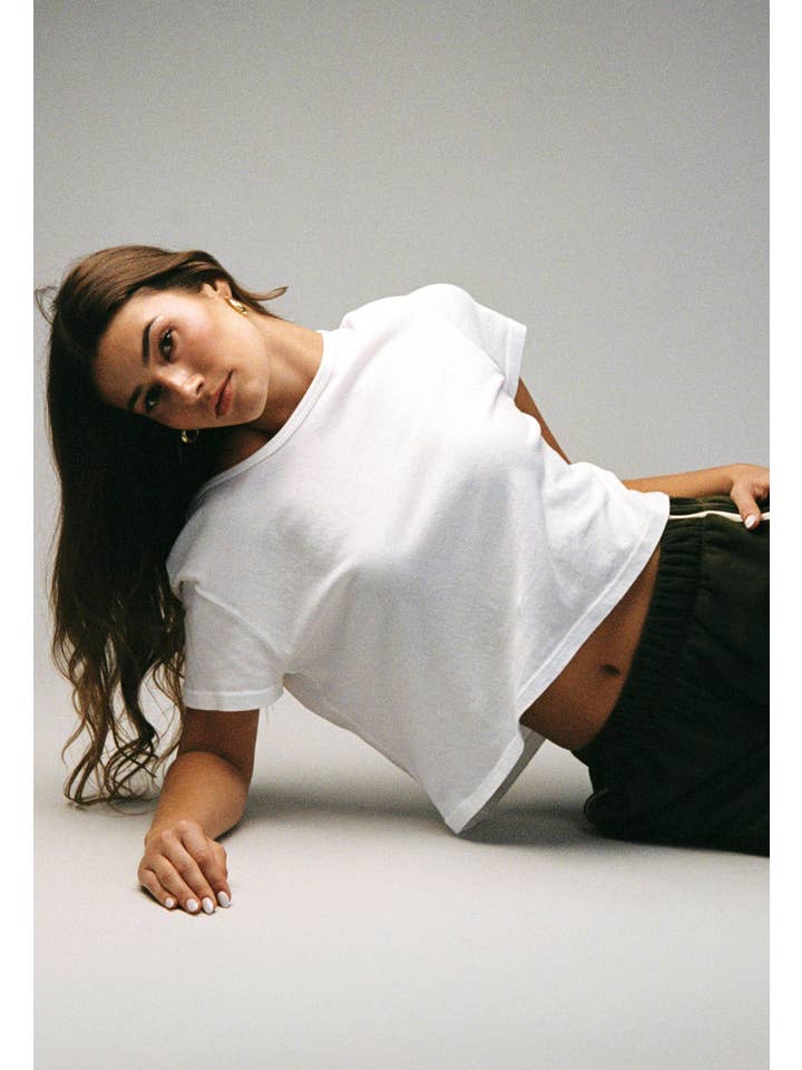 LA RELAXED - Wholesale T-Shirt - Women's - Laundered Jersey Tee1