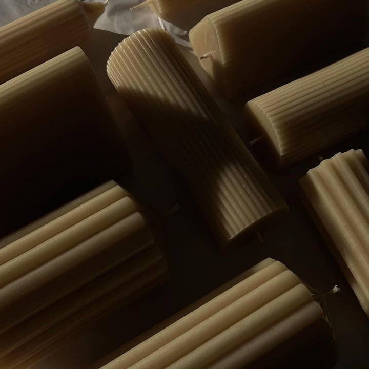 Studio Billie - Wholesale Pillar candle - Luca Candle3