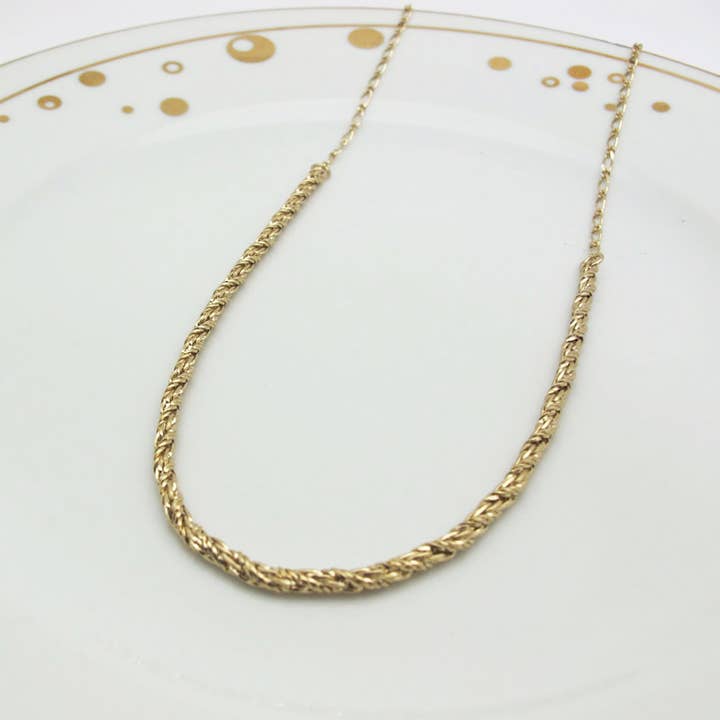 Simple Twist Pop Necklace for wholesale by Luna Cox