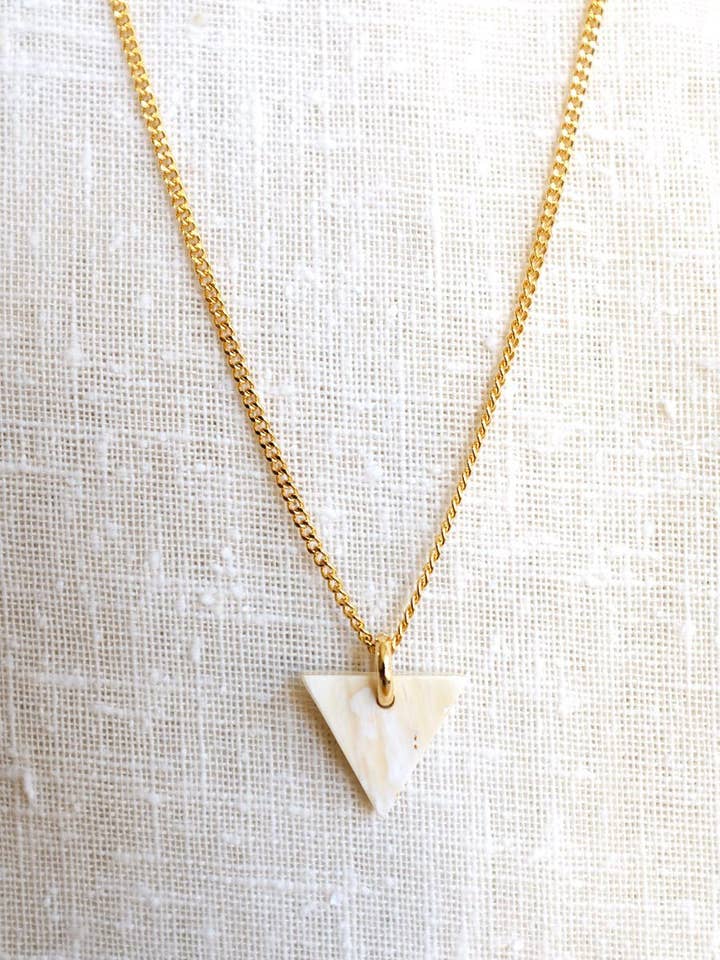 Collana con ciondoli in corno di bufalo mini per la vendita all'ingrosso da parte di Hathorway