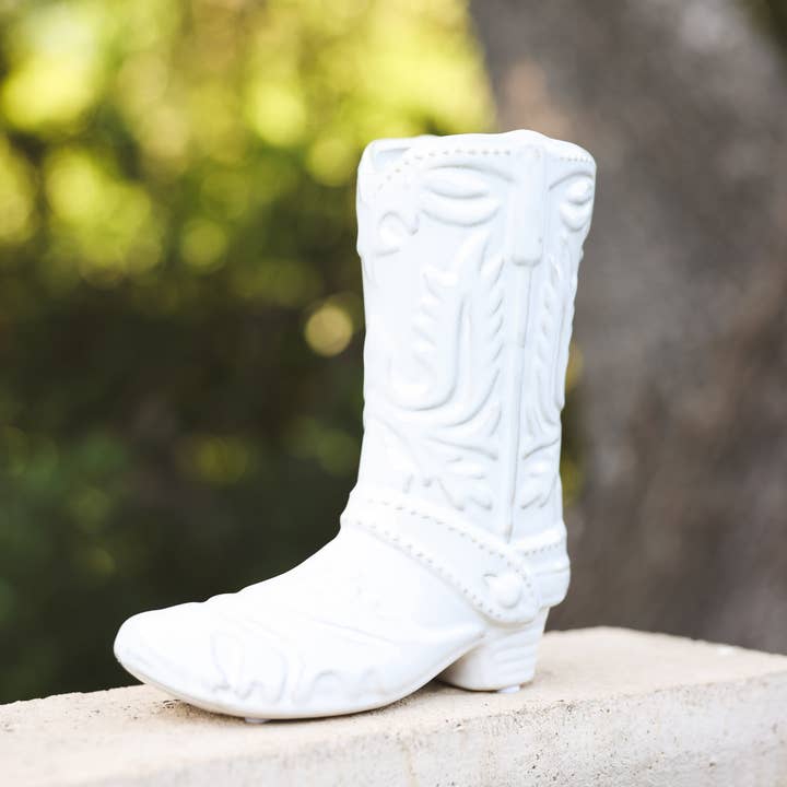 Flora Bunda Inc - Wholesale Vase - Ivory Ceramic Cow Girl Boot Vase4