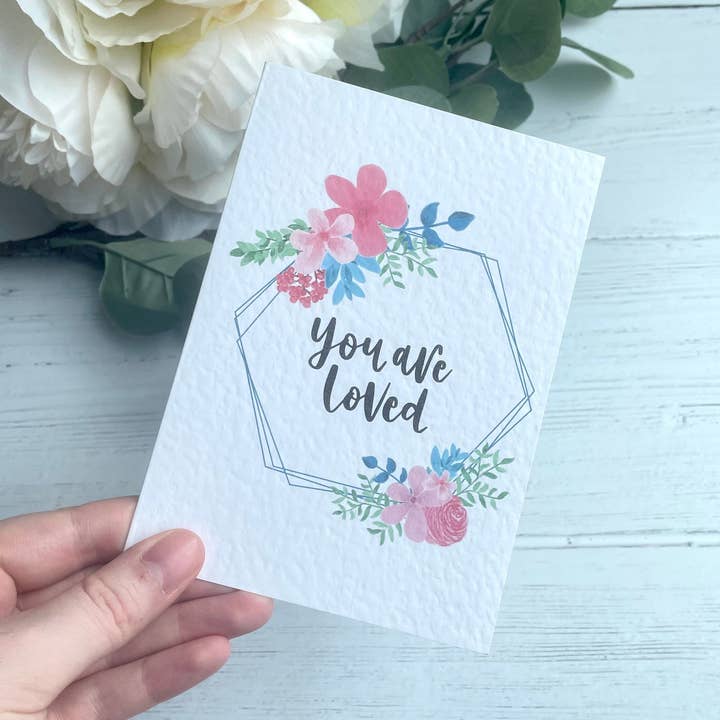 Cartão de saudações florais hexagonais - saudações sortidas por atacado de Messy Faith