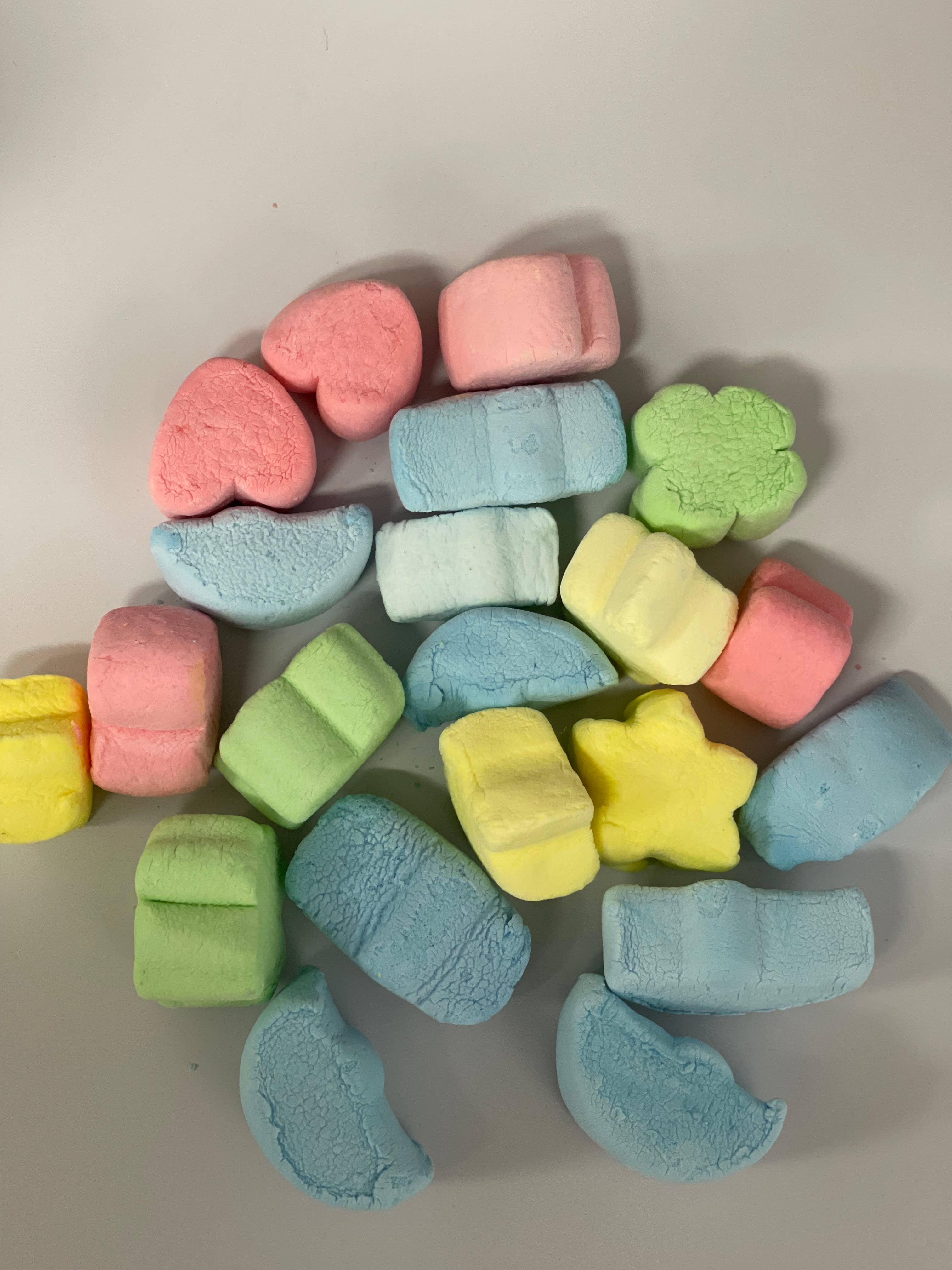 Lumberjack's Arctic Treats - Wholesale Marshmallow - Lucky Marshmallows (.5oz)0