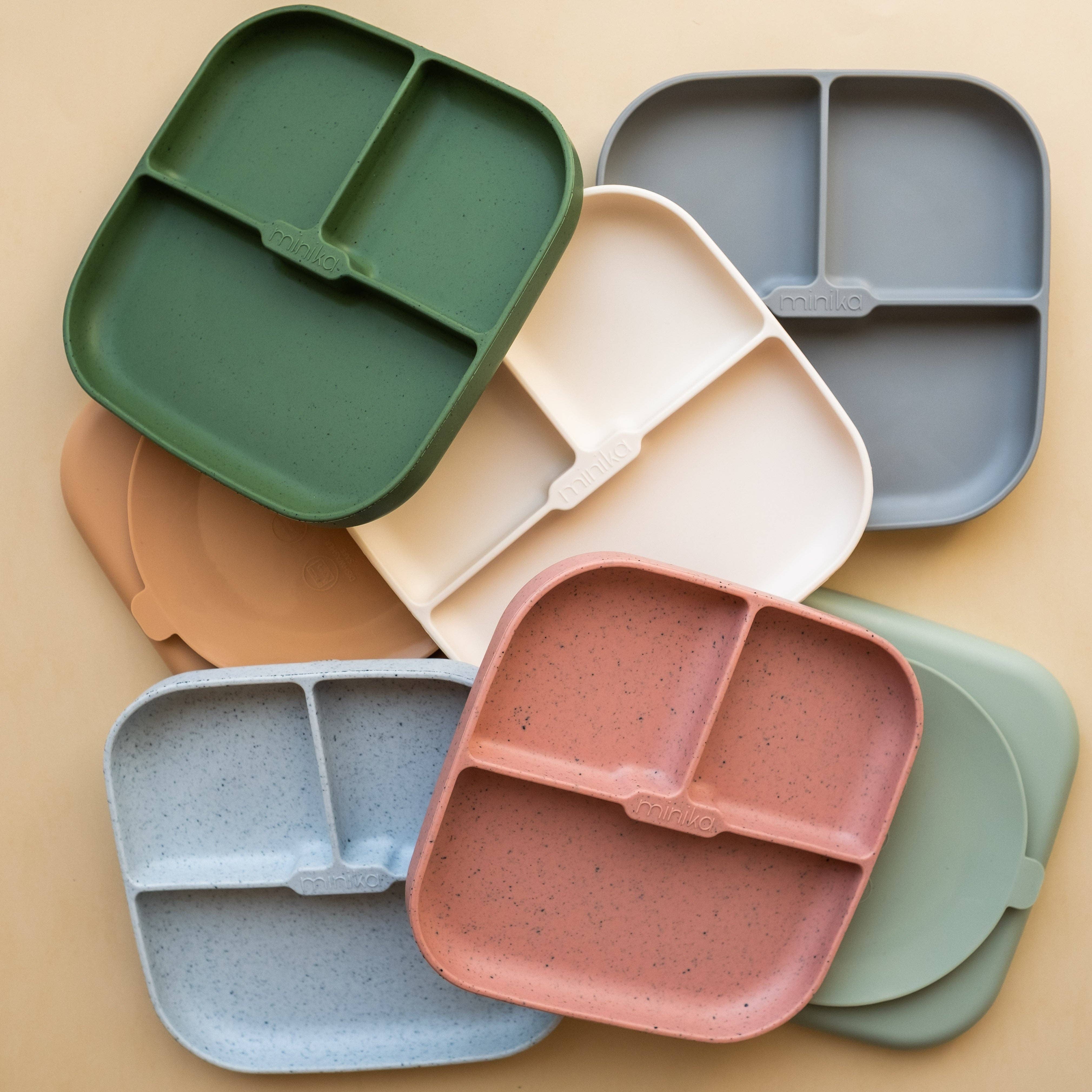 Minika - Vente Assiette - Assiette à ventouse en silicone - forme feuille2