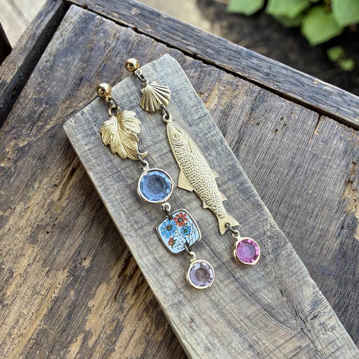 Poor Sparrow - Wholesale Dangle Earrings - Nature Study Number 2 Vintage Charm Dangles4