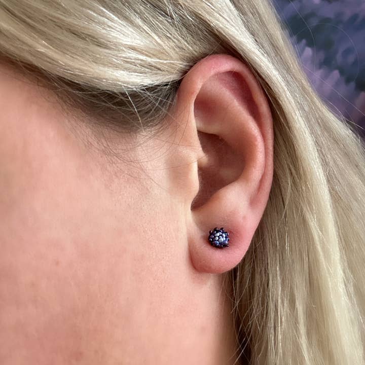 Lavender Beads - Wholesale Stud/Post Earrings - Flower Bud Studs1