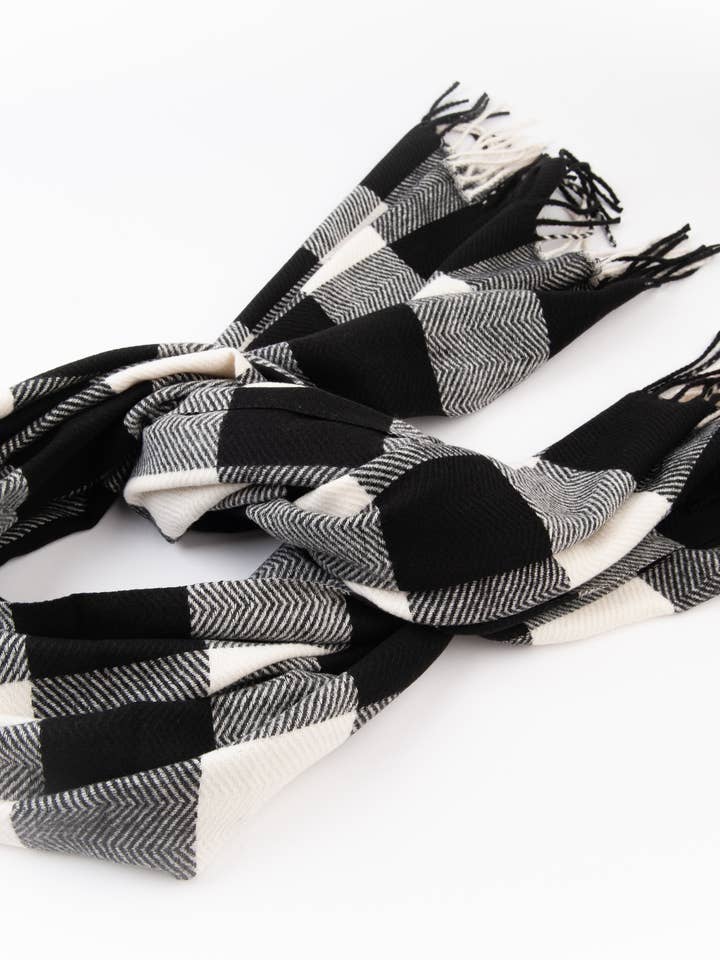 BUFANDA NAVIDEÑA SVBL1006-SAULRIDE EN ESPIGA CON FORMA DE PALOMA para venta al por mayor de Lucca Couture