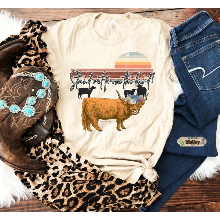 Heben Sie sich vom Herden-T-Shirt ab (Farboptionen) für den Großhandel von Real McCoy Mercantile, LLC