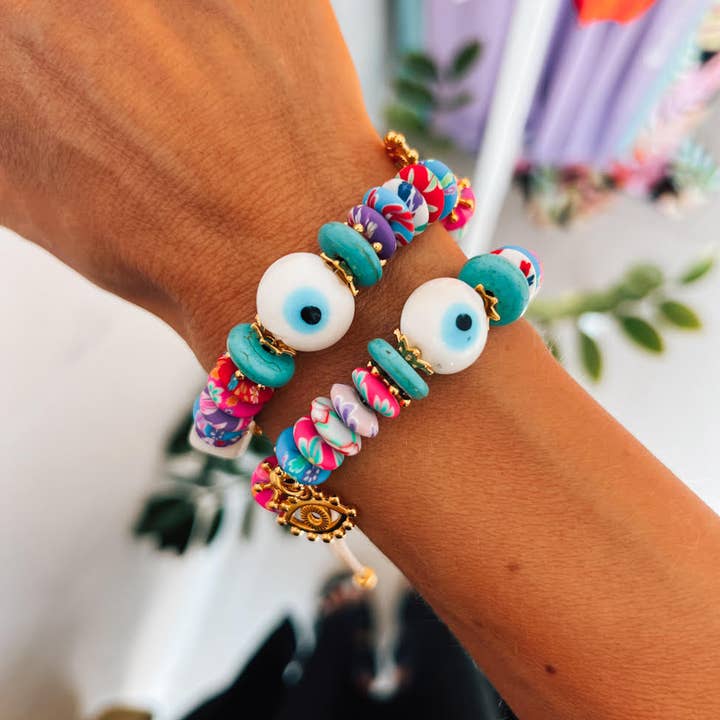Goupi - Wholesale Beaded Bracelet - Multi colored eye bracelet with gold details5