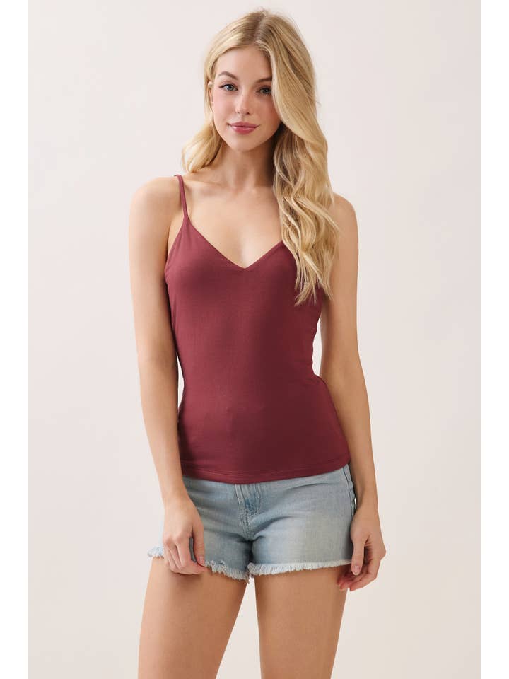 Final Touch - Wholesale Camisole - Women's - DOUBLE LAYERED V- NECK CAMI TOP - VT1613120
