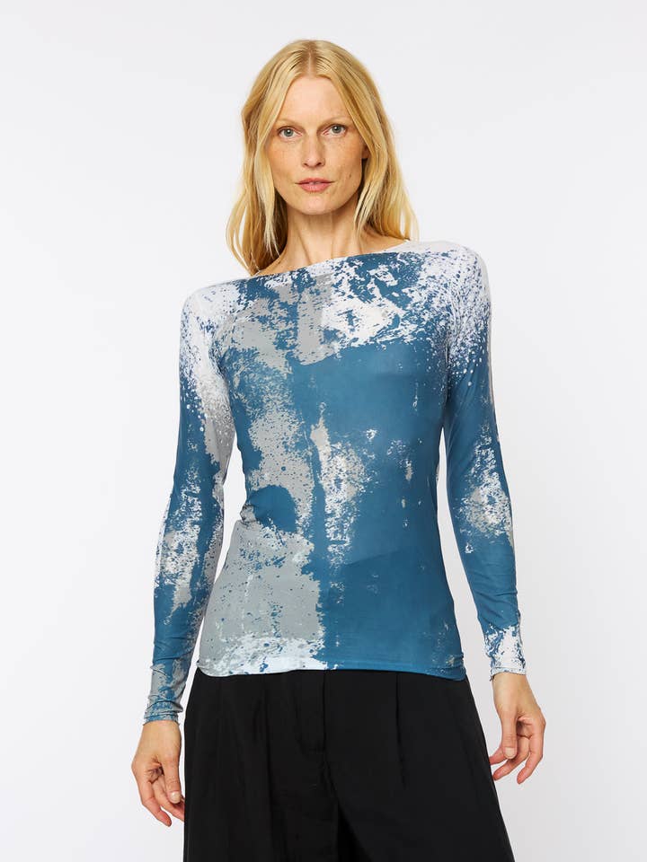 Haut Seconde Peau à Bord Brut Orageux pour la vente par AMB Designs