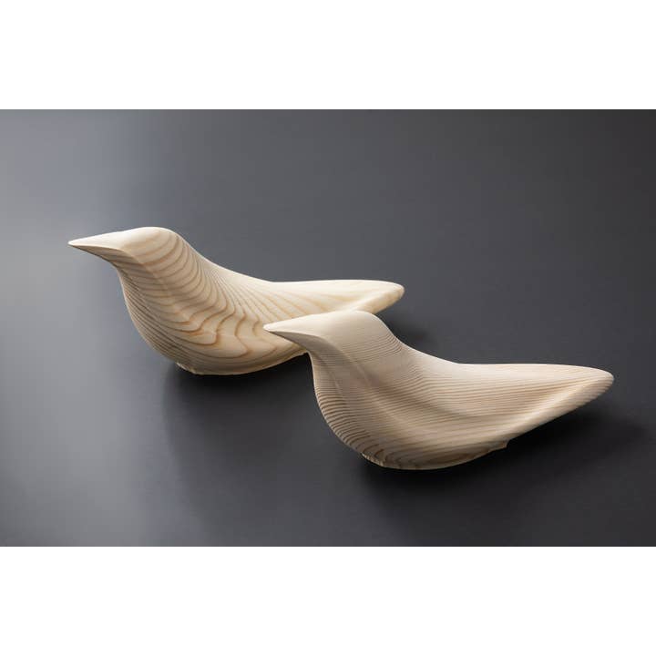 BLACKBIRD em madeira maciça de pinho por atacado de WOODEN FINLAND