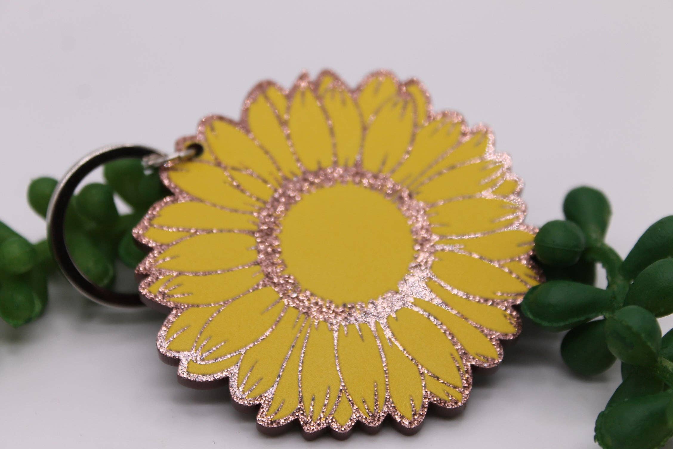 Hylidae Boutique - Wholesale Keychain - Women's - Glitter Sunflower || Keychain0