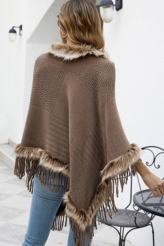 UNISHE - Wholesale Cape - Women's - Plain Tassle Hem Fleece Cape MMY1513