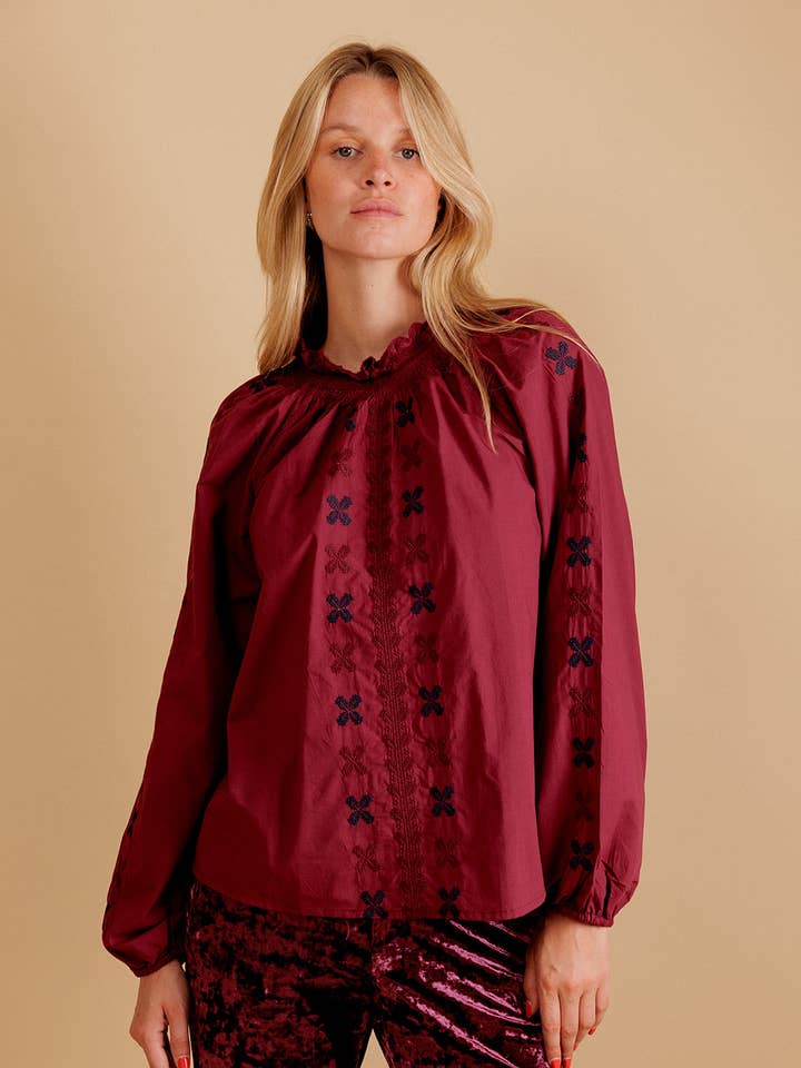 AMARANTE blouse with a high collar adorned with lace for wholesale by EMILIE K