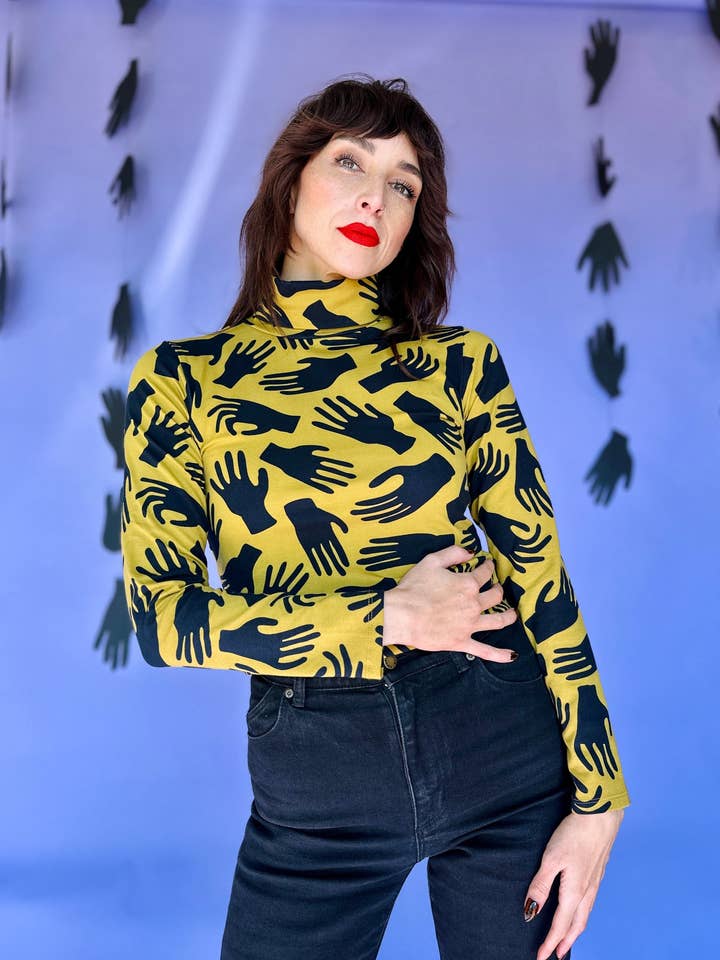 Turtleneck Hands for wholesale by Nooworks