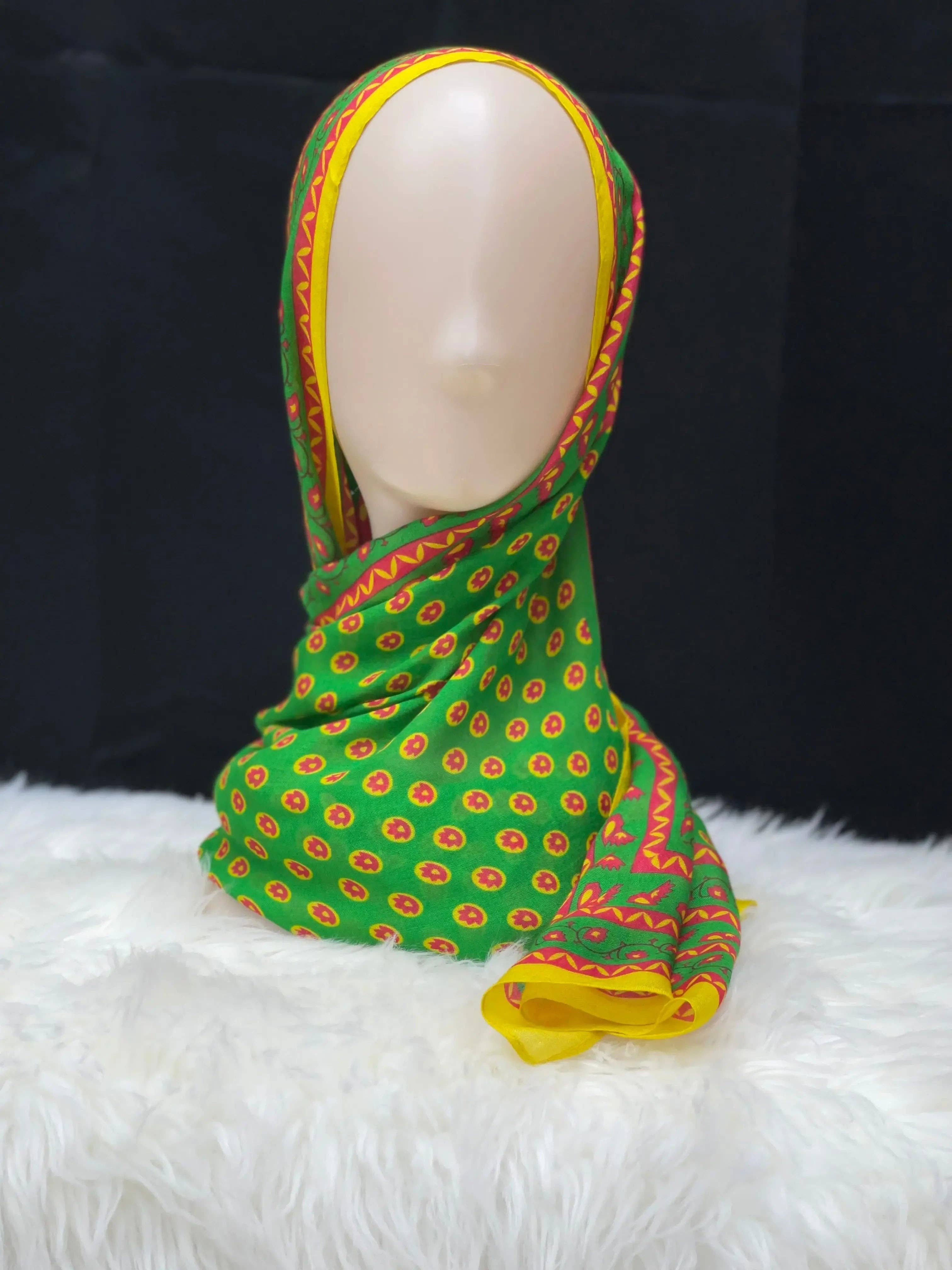 Palestinian Elegance - Wholesale Hijab - Women's - Elegant Comfort: Exclusive Printed Modal Hijab - Asba6