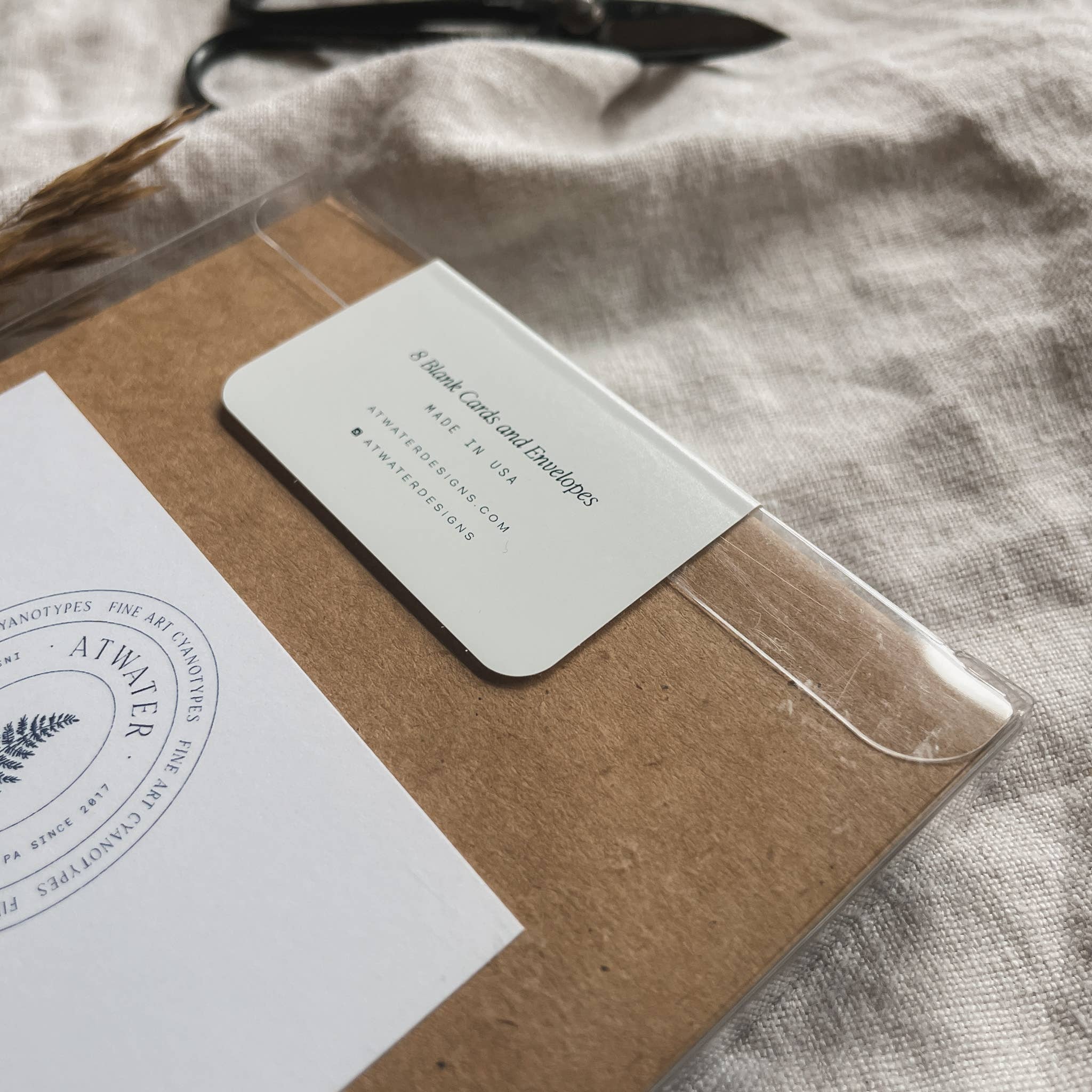 Atwater Designs - Vente Carte de vœux classique - Coffret de cartes de vœux Slow Mornings | Botanical Cyanotype5