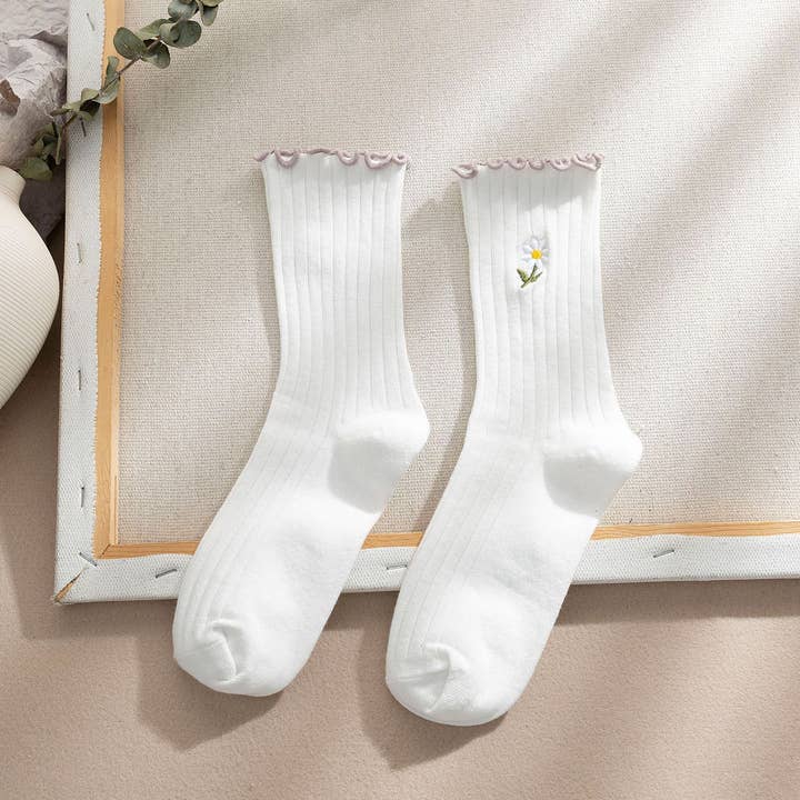 ACCITY - Wholesale Socks - Women's - Flower Embroidery Crew Ruffle Socks Women_CWMS02939