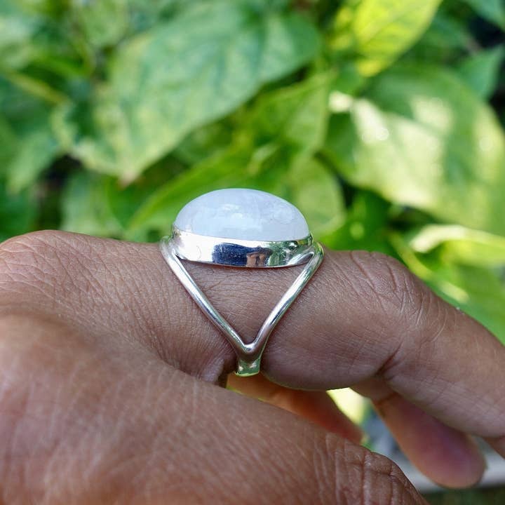 Mistry Gems – wholesale Cocktail/statement ring – Large Unisex Oval Moonstone Ring | 925 Silver | 20mm x 15mm5