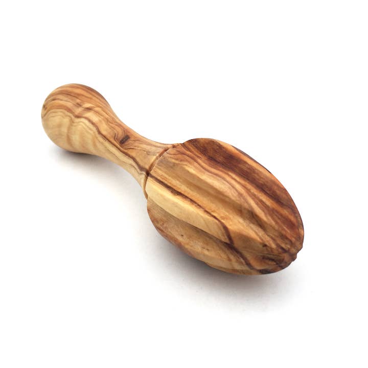 medina mood - Wholesale Juicer - Handmade lemon squeezer from olive wood1