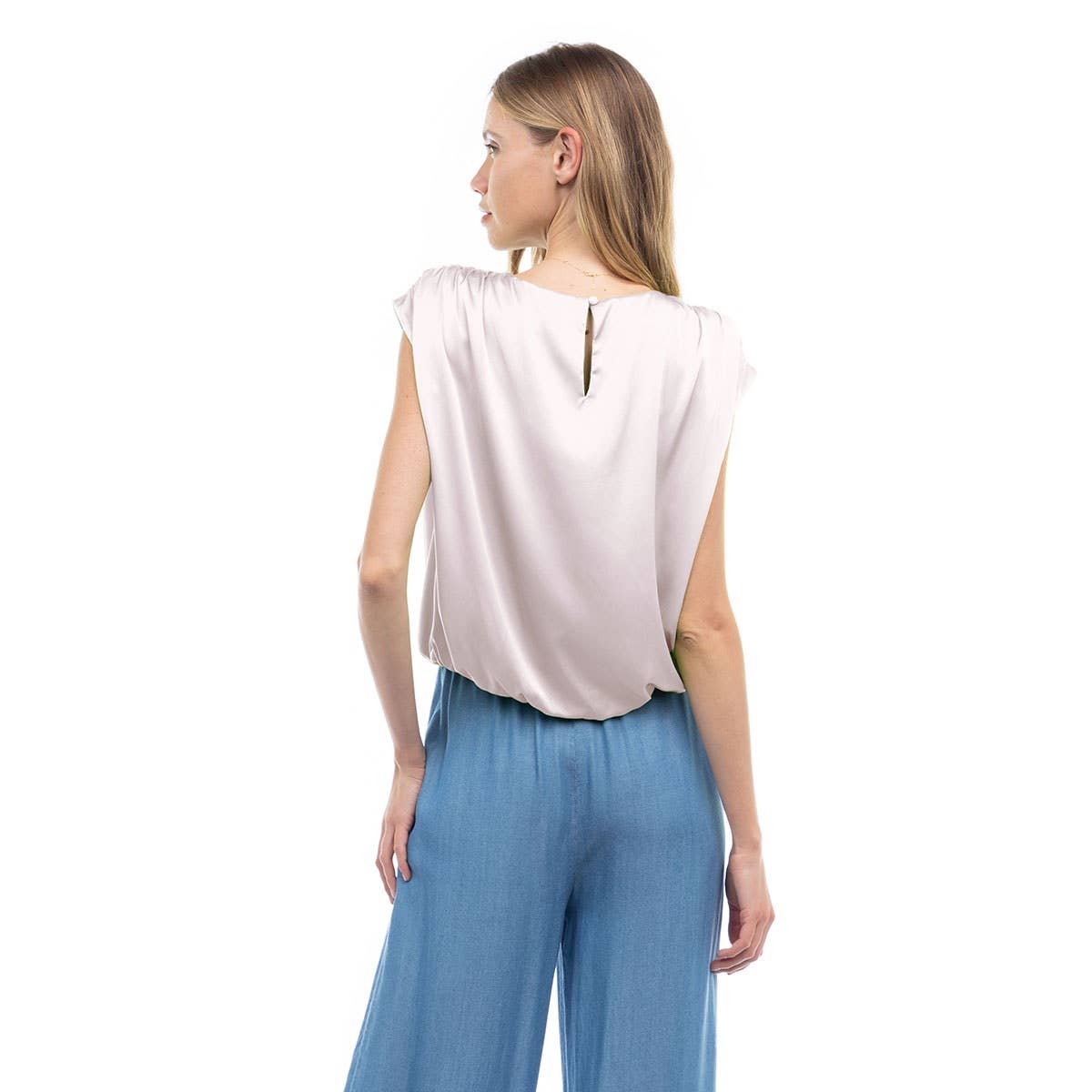 Naked Zebra Rack – Großhandel Tanktop – Damen – Bootsausschnitt-Top mit elastischem Saum13