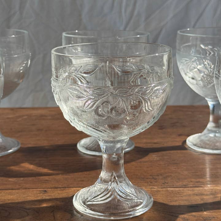 Office Objets - Wholesale Drinking Glass/Cup - 5 vintage glass ice cream bowls with fruit patterns5