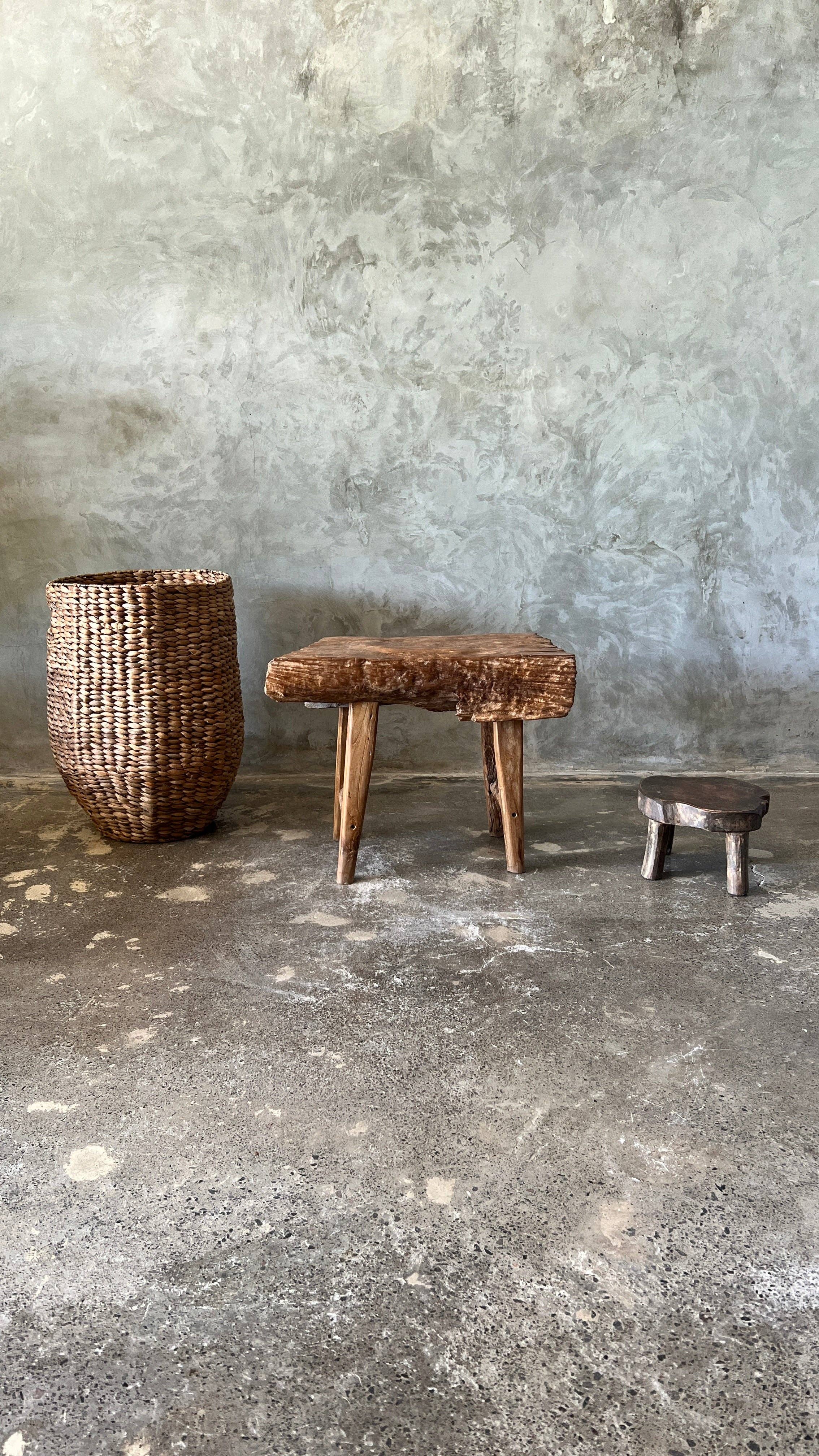 Office Objets - Wholesale Bench - Small organic bench in blonde Asian teak with four legs - Sepuluh30