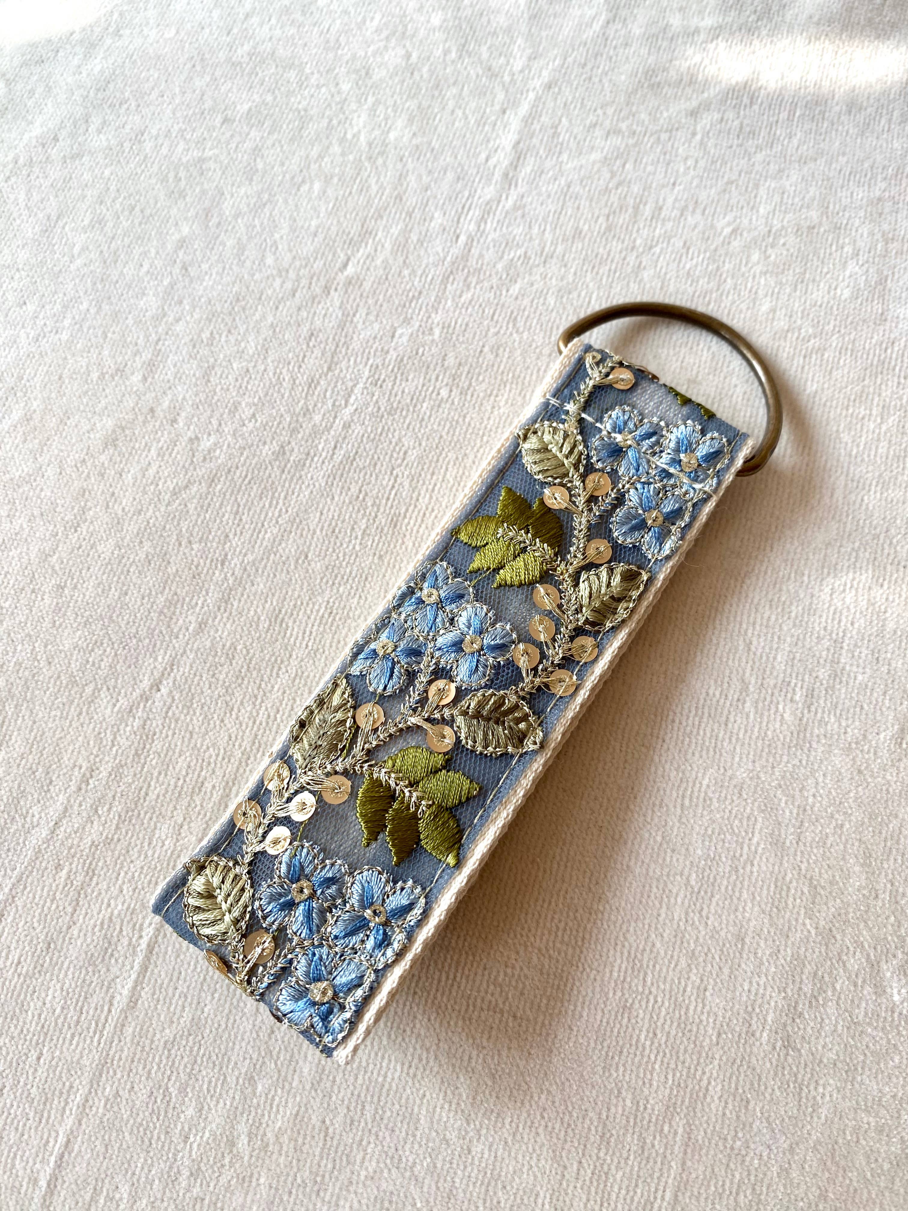 Temple of Treasure - Wholesale Keychain - Women's - Harvest Grapes in Blue - floral keychain - autumn gifts 3