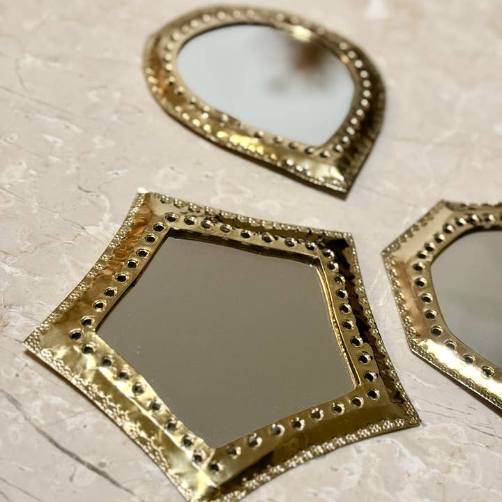 romeda - Wholesale Wall Mirror - Gold decorative mirrors, Brass wall decorative mirror6