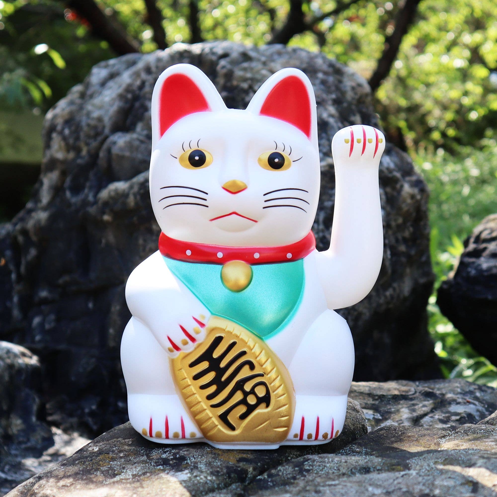 Tribal Trade GmbH - Wholesale Decorative Figurine - Lucky cat Maneki-neko waving cat 15cm white8