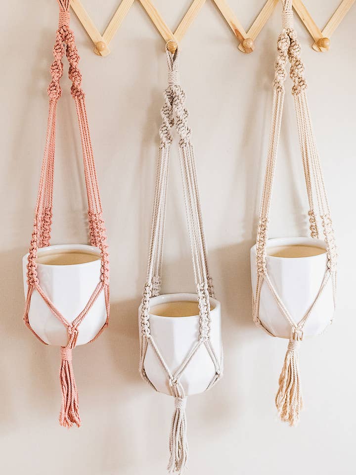 Colgadores para plantas de macramé, maceta colgante, maceta grande para venta al por mayor de Make My Day Design