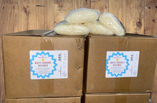 AfroCosmetics & Culture - Wholesale Craft Supplies - White and Yellow Beeswax Pellets, 100% Pure Natural Organic4